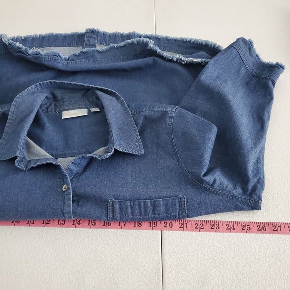 Belle Kim Gravel Womens Button Front Denim Shirt Size 1X Pockets Frayed Blue - Picture 7 of 9